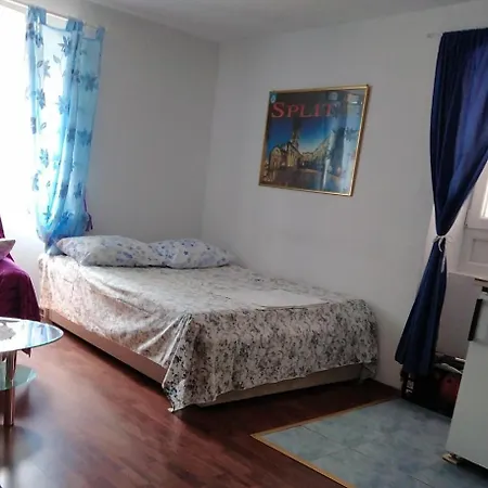 Jasmine - Cozy Studio