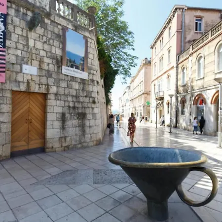 Jasmine - Cozy Studio Apartman Split